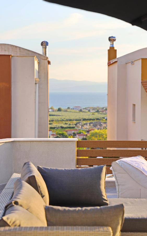 Heaven Horizon Villa Karianí Eksteriør bilde